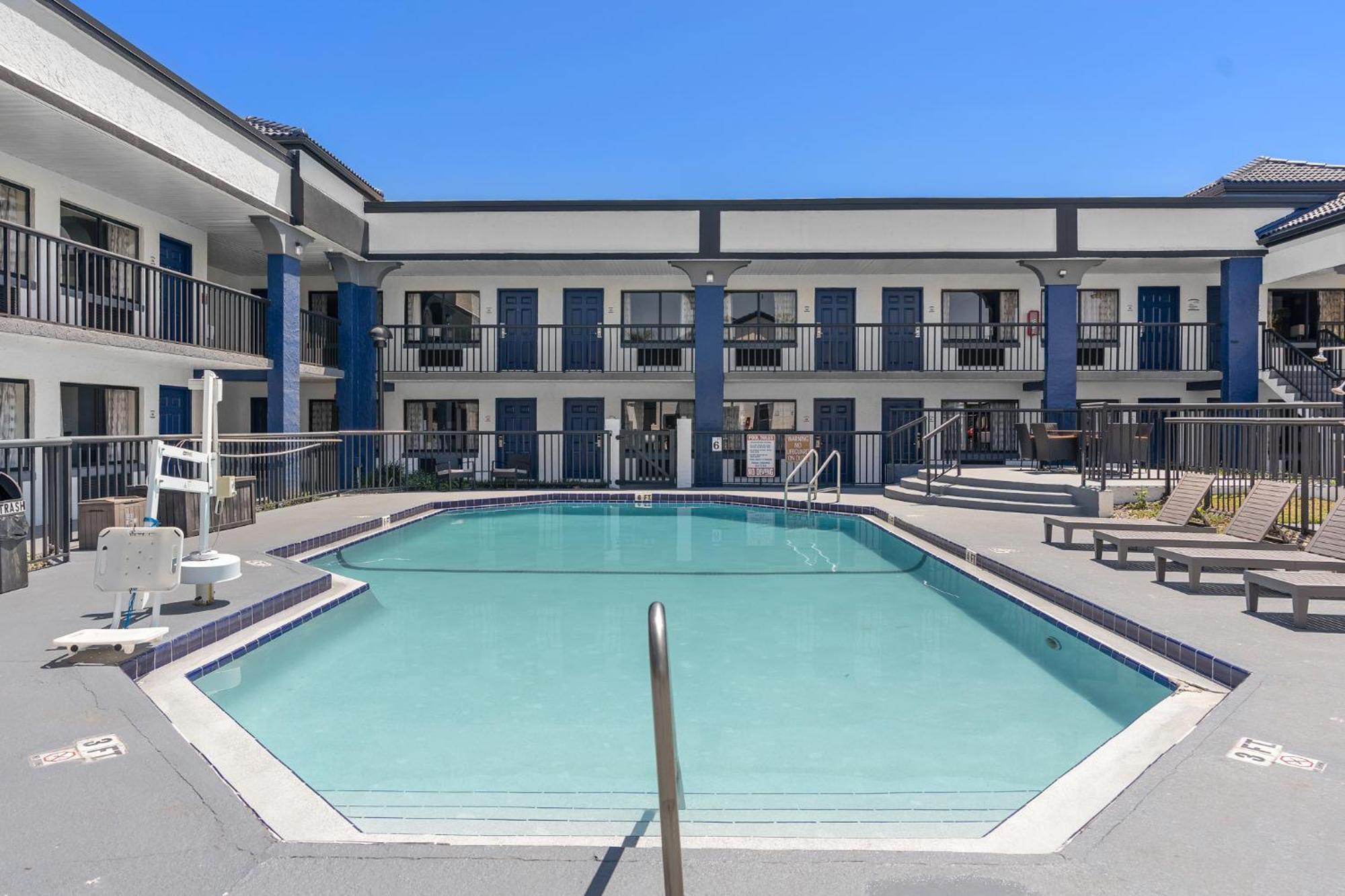 Hotel Baymont By Wyndham Orlando East Alafaya Exteriér fotografie