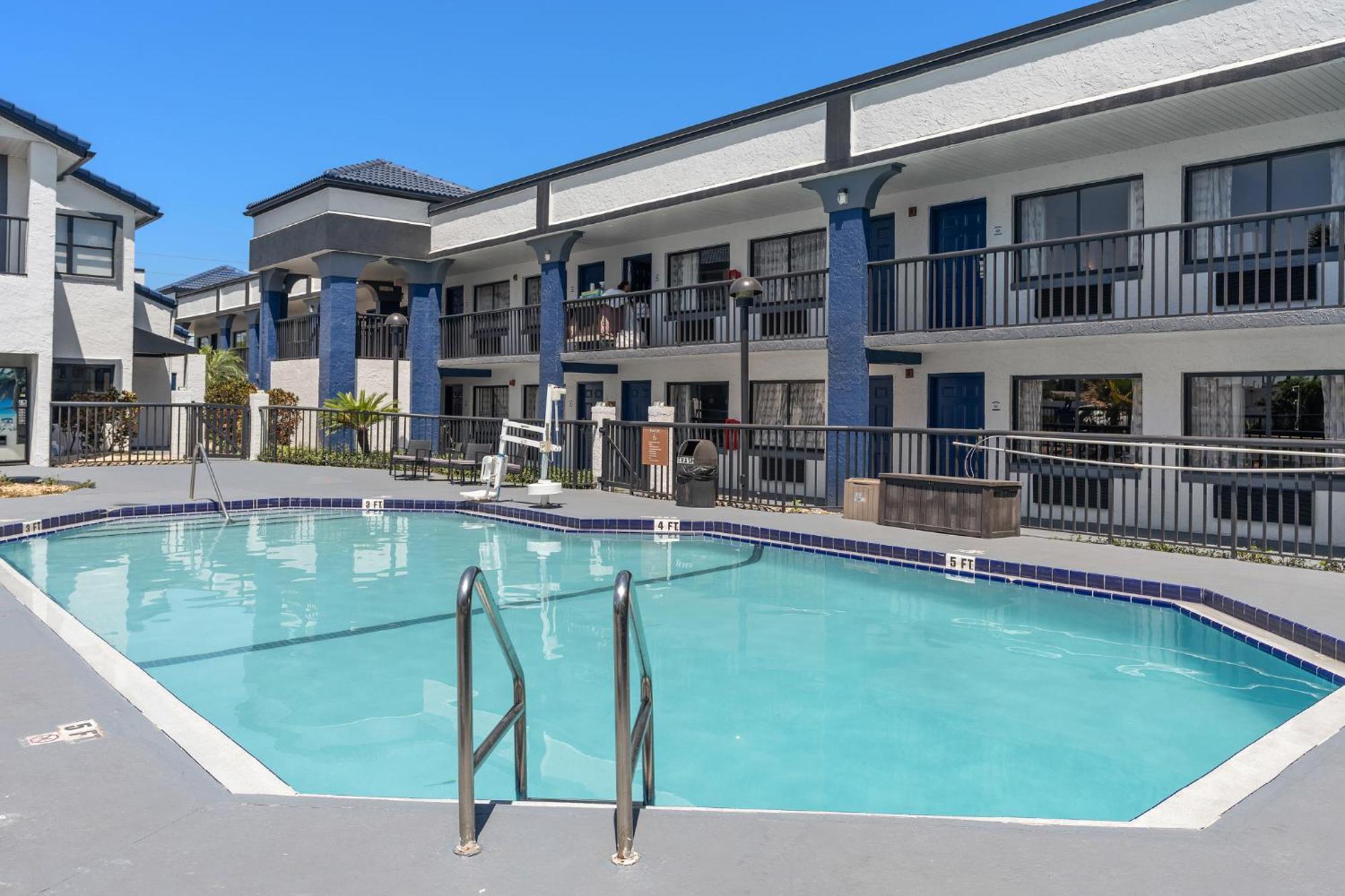 Hotel Baymont By Wyndham Orlando East Alafaya Exteriér fotografie